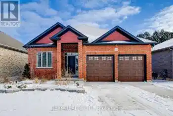 35 James Street, East Zorra-Tavistock, Ontario N0J1M0, 4 Bedrooms Bedrooms, ,3 BathroomsBathrooms,All Houses,For Sale,James,X12012648
