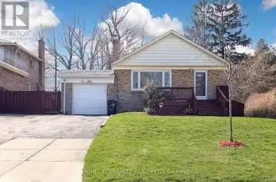 23 Colonial Avenue Toronto (Cliffcrest) Ontario M1M2C3
