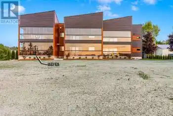 535 Isaac Street Unit# 103, South Bruce Peninsula, Ontario N0H2T0, 3 Bedrooms Bedrooms, ,2 BathroomsBathrooms,All Houses,For Sale,Isaac,X12013300