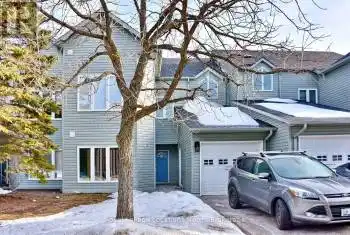 32 DAWSON Drive Unit# 818, Collingwood, Ontario L9Y5B4, 2 Bedrooms Bedrooms, ,2 BathroomsBathrooms,Condo,For Sale,DAWSON,S12012741