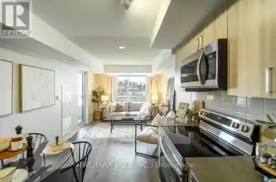 1435 Celebration Drive Unit# 312 Pickering (Bay Ridges) Ontario L1W0C4