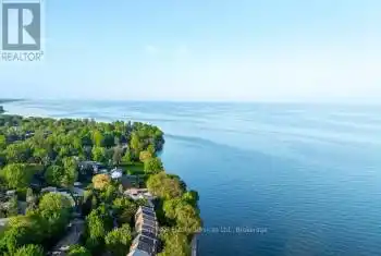 2086 Lakeshore Road, Oakville (1001 - BR Bronte), Ontario L6L1G8, 3 Bedrooms Bedrooms, ,3 BathroomsBathrooms,All Houses,For Sale,Lakeshore,W12014116