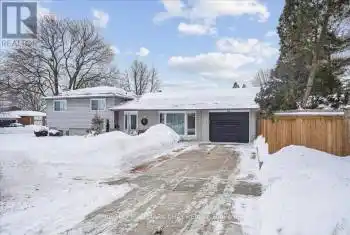 53 Roslyn Road, Barrie (Wellington), Ontario L4M2X5, 4 Bedrooms Bedrooms, ,2 BathroomsBathrooms,All Houses,For Sale,Roslyn,S12014527
