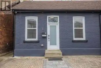 5 Florence Street, Hamilton (Strathcona), Ontario L8R1W3, 2 Bedrooms Bedrooms, ,1 BathroomBathrooms,All Houses,For Sale,Florence,X12014250