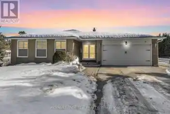9 Woodland Road, Amaranth, Ontario L9V3N6, 4 Bedrooms Bedrooms, ,3 BathroomsBathrooms,All Houses,For Sale,Woodland,X12014805