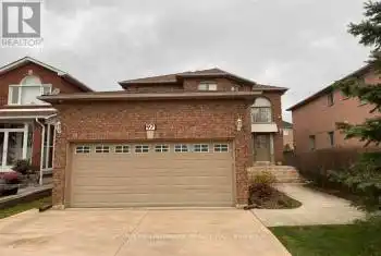 97 Woodriver Street, Richmond Hill (Devonsleigh), Ontario L4S1J8, 3 Bedrooms Bedrooms, ,2 BathroomsBathrooms,All Houses,For Rent,Woodriver,N12015137