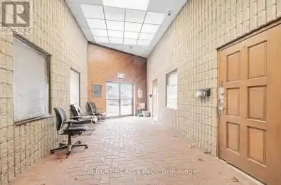 32 Goodmark Place Unit# 9 Toronto (West Humber-Clairville) Ontario M9W