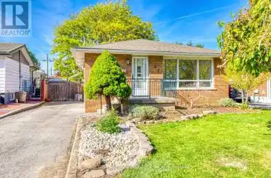 146 Manning Avenue Hamilton (Greeningdon) Ontario L9A3G2