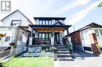 50 Gray Avenue Toronto (Rockcliffe-Smythe) Ontario M6N4S6