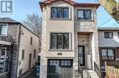 176 Leyton Avenue Toronto (Oakridge) Ontario M1L3V6