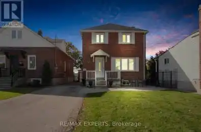 124 Spears Street Toronto (Rockcliffe-Smythe) Ontario M6N3X7