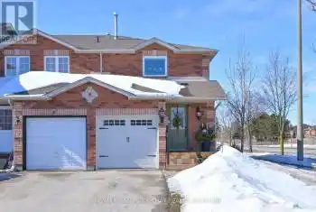 2 Caribou Court, Barrie (Holly), Ontario L4N8N3, 2 Bedrooms Bedrooms, ,2 BathroomsBathrooms,All Houses,For Sale,Caribou,S12015857