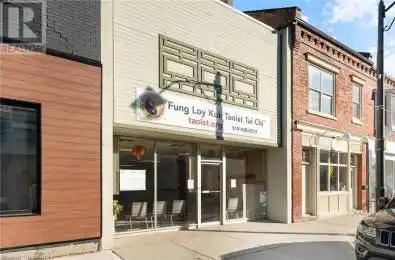 25 PEEL Street Simcoe Ontario N3Y1S1