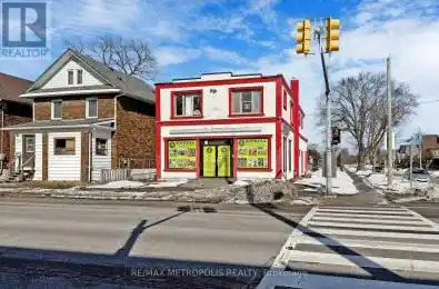 166 Adelaide Avenue Oshawa (O'Neill) Ontario L1G1Z3