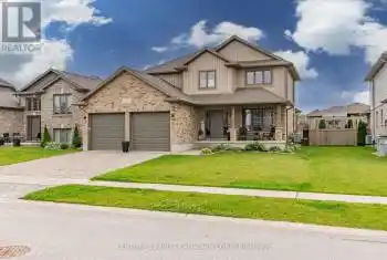 181 Gilmour Drive, Lucan Biddulph (Lucan), Ontario N0M2J0, 5 Bedrooms Bedrooms, ,4 BathroomsBathrooms,All Houses,For Sale,Gilmour,X12016992