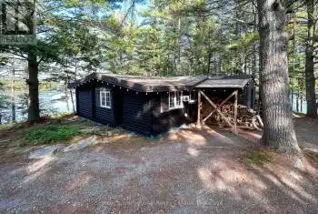 6198 Go Home Lake Shr, Georgian Bay (Gibson), Ontario L0K1S0, 3 Bedrooms Bedrooms, ,1 BathroomBathrooms,All Houses,For Sale,Go Home Lake Shr,X12016866