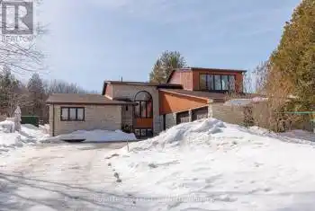 296 Lakeshore Road, Meaford, Ontario N4L1W5, 4 Bedrooms Bedrooms, ,2 BathroomsBathrooms,All Houses,For Sale,Lakeshore,X12016983