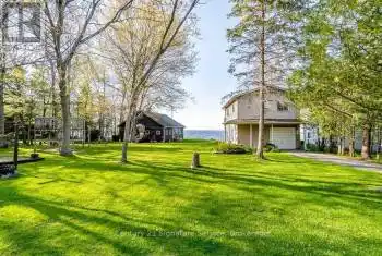264 Robins Point Road, Tay (Victoria Harbour), Ontario L0K2A0, 4 Bedrooms Bedrooms, ,2 BathroomsBathrooms,All Houses,For Sale,Robins Point,S12017195
