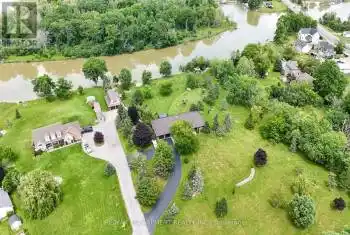 32 Haldimand Trail, Haldimand (Dunnville), Ontario N1A1W9, 4 Bedrooms Bedrooms, ,3 BathroomsBathrooms,All Houses,For Sale,Haldimand,X12017566
