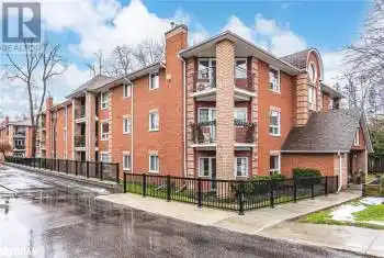 131 CLAPPERTON Street Unit# 303, Barrie, Ontario L4M3G3, 2 Bedrooms Bedrooms, ,1 BathroomBathrooms,Condo,For Sale,CLAPPERTON,40706342