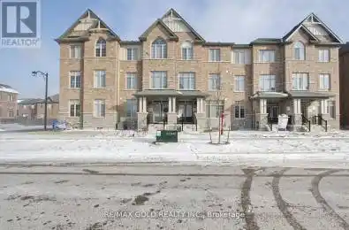 27 Petch Avenue Caledon Ontario L7C4J6