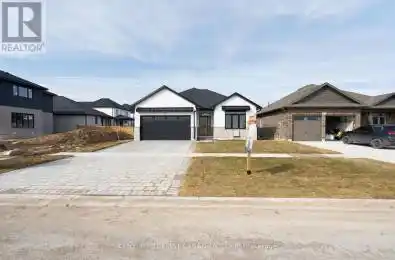 331 Thorn Drive Strathroy-Caradoc (NE) Ontario N7G0G3
