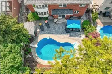1185 Lindenrock Drive Oakville (1009 - JC Joshua Creek) Ontario L6H6T5