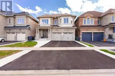 16 Action Drive Brampton (Northwest Brampton) Ontario L7A4X8