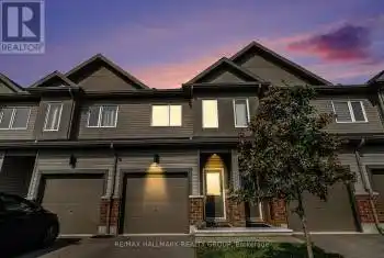 42 MONA MCBRIDE Drive, Arnprior, Ontario K7S0C6, 3 Bedrooms Bedrooms, ,4 BathroomsBathrooms,All Houses,For Sale,MONA MCBRIDE,X12018391
