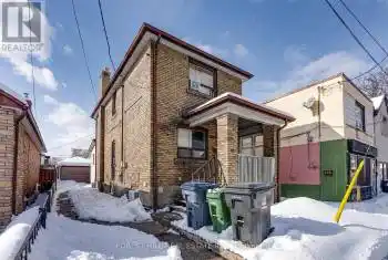 666 Jane Street, Toronto (Rockcliffe-Smythe), Ontario M6N4A7, 5 Bedrooms Bedrooms, ,3 BathroomsBathrooms,All Houses,For Sale,Jane,W12018455