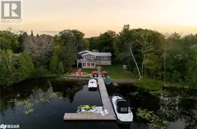 3352 RUSSELL Drive Severn Ontario L0K1S0