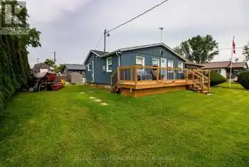 20 Fourth Avenue, Norfolk (Long Point), Ontario N0E1M0, 2 Bedrooms Bedrooms, ,1 BathroomBathrooms,All Houses,For Sale,Fourth,X11964500