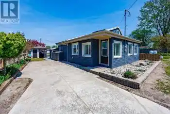 24 Private Lane, Norfolk (Long Point), Ontario N0E1M0, 2 Bedrooms Bedrooms, ,1 BathroomBathrooms,All Houses,For Sale,Private,X11984174