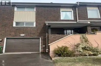 39 Permfield Path Unit# 33 Toronto (Etobicoke West Mall) Ontario M9C4Y