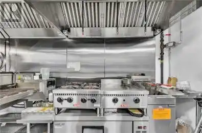 700 STRASBURG Road Unit# S26 Kitchener Ontario N2E2M2