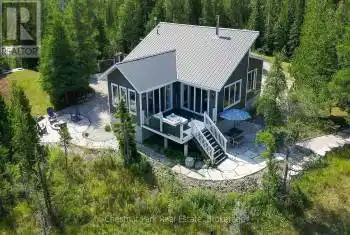 422 DORCAS BAY Road, Northern Bruce Peninsula, Ontario N0H2R0, 2 Bedrooms Bedrooms, ,1 BathroomBathrooms,All Houses,For Sale,DORCAS BAY,X12018924