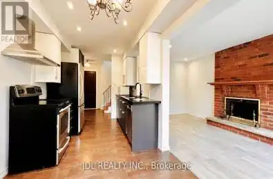 127 Huntington Park Drive Markham (Thornlea) Ontario L3T7C8