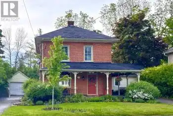 170 Queen Street, Smith-Ennismore-Lakefield (Lakefield), Ontario K0L2H0, 4 Bedrooms Bedrooms, ,3 BathroomsBathrooms,All Houses,For Sale,Queen,X12018855