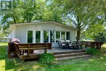 16 Howey Avenue, Norfolk, Ontario N0E1M0, 2 Bedrooms Bedrooms, ,1 BathroomBathrooms,All Houses,For Sale,Howey,X12019970