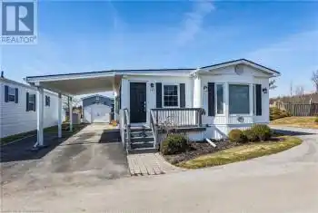 3033 TOWNLINE Road Unit# 135, Stevensville, Ontario L0S1S1, 2 Bedrooms Bedrooms, ,1 BathroomBathrooms,Commercial,For Sale,TOWNLINE,40704086