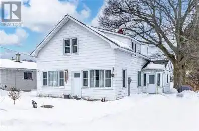 8 BALM BEACH ROAD WEST Perkinsfield Ontario L0L2J0