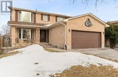 17 Morris Drive Belleville Ontario K8P5B2