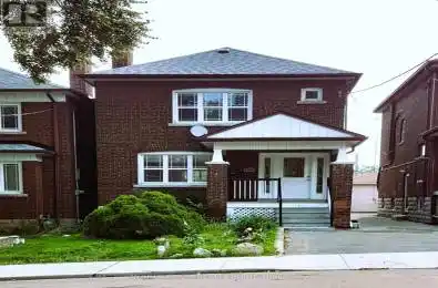 323 Glenholme Avenue Toronto (Oakwood Village) Ontario M6E3E4