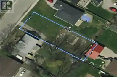 17 JOHN ST Hagersville Ontario N0A1H0