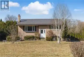 917 WINDHAM ROAD 11, Delhi, Ontario N4B2W5, 4 Bedrooms Bedrooms, ,2 BathroomsBathrooms,All Houses,For Sale,WINDHAM ROAD 11,40706729