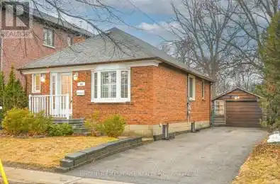 94 YORKVIEW Drive Toronto (Stonegate-Queensway) Ontario M8Z2G2