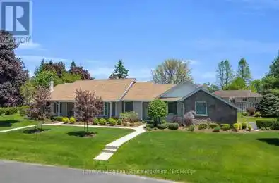241 4th Avenue Unit# 241 Hanover Ontario N4N1R1