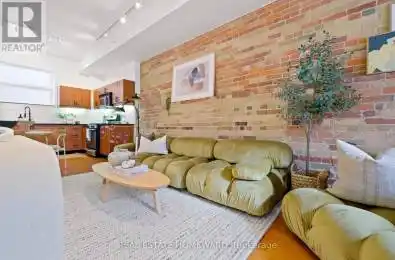 27 Old Brewery Lane Toronto (Regent Park) Ontario M5A3P2