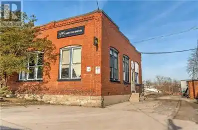 111 SHERWOOD Drive Unit# 14B Brantford Ontario N3T6J9
