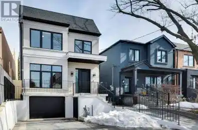 393 Winnett Avenue Toronto (Humewood-Cedarvale) Ontario M6C3M2